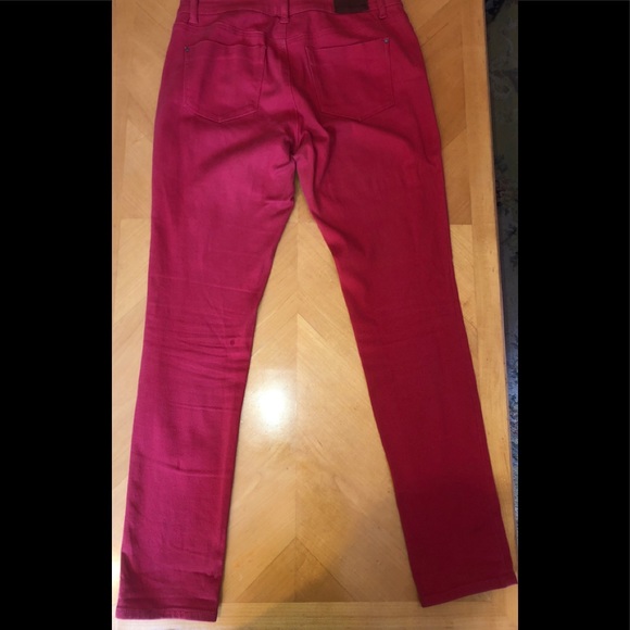 Red Jeans - Picture 3 of 3